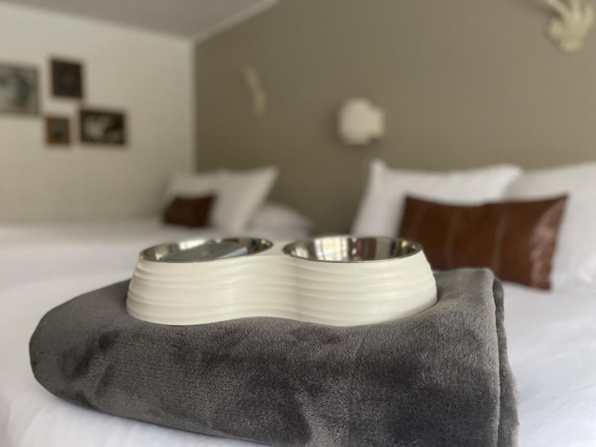 Berkshire Valley Inn North Hancock ภายนอก รูปภาพ